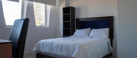 2 habitaciones, tabla de planchar con plancha y wifi