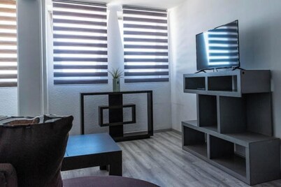 Jacobo Daciano 401 Department