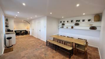 Rumah | Tempat makan