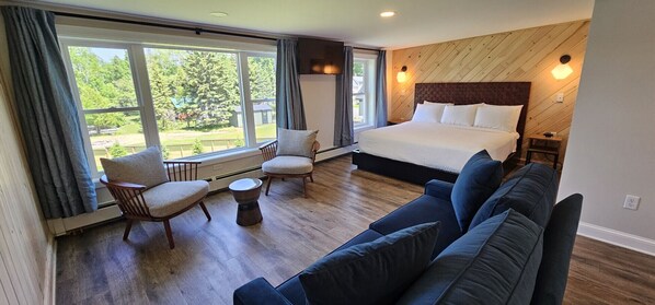 1 bedroom, travel cot, free WiFi, bed sheets