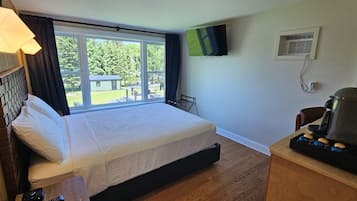 1 Schlafzimmer, Reisekinderbett, kostenloses WLAN, Bettwäsche