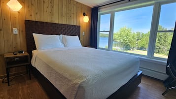 1 Schlafzimmer, Reisekinderbett, kostenloses WLAN, Bettwäsche