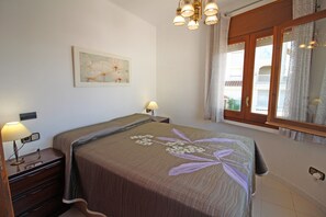 Villa | 3 bedrooms, iron/ironing board