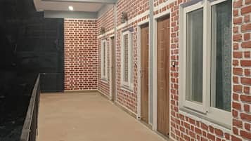 Deluxe Double Room, Balcony, Hill View | Balcony