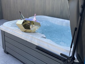 Ferienhaus | Außen-Whirlpool