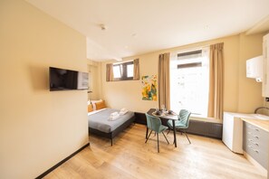 熨斗/熨衫板、床單