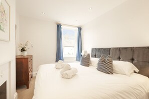 3 makuuhuonetta, silitysrauta/-lauta, vauvan matkasänky, ilmainen Wi-Fi