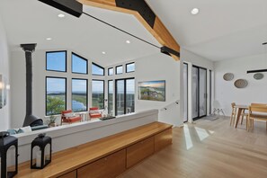 Interior - Nestucca Bay / Waterfront, Mountain & Lake Views (Cloverdale)