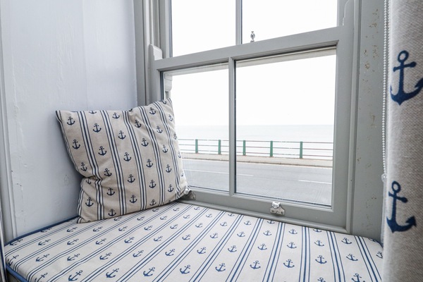 4 bedrooms, WiFi (free), individually decorated, individually furnished