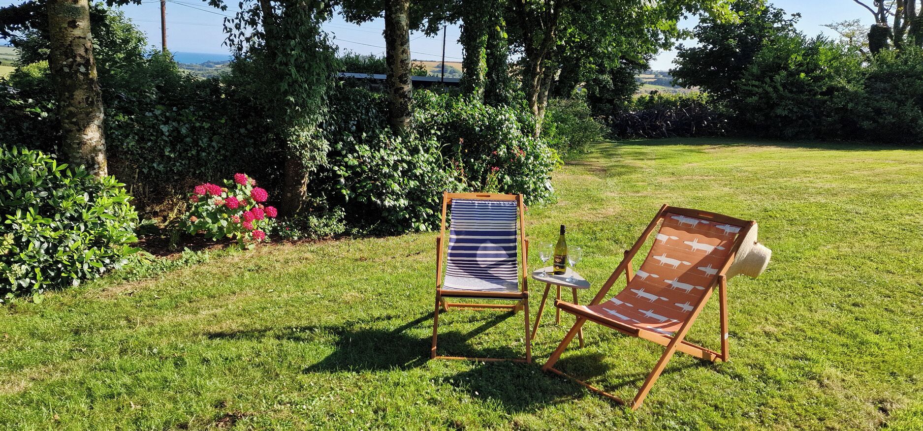 Cottage | Property grounds