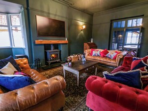 Cottage | Living area - The Retreat at Glanrannell Park House (Llanwrda)