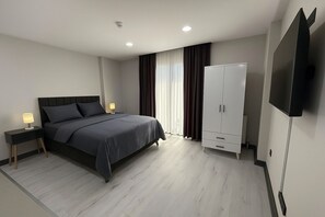 In-room safe, blackout curtains, soundproofing, iron/ironing board