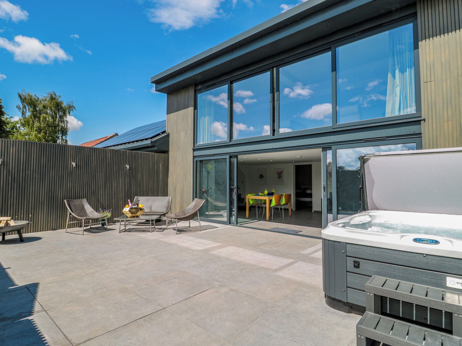 Cottage | Buiten dineren