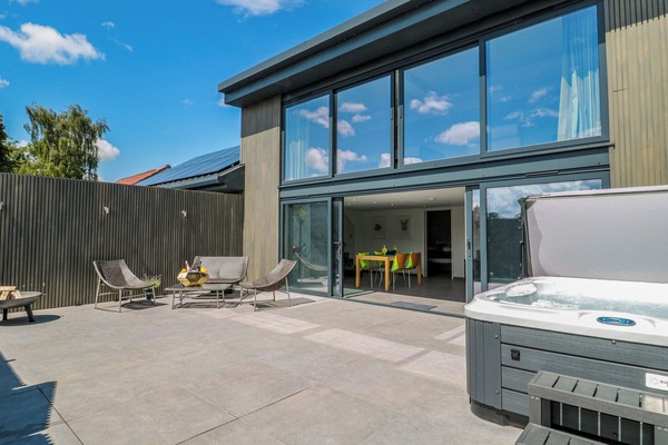 Cottage | Outdoor dining