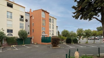 Apartemen | Eksterior