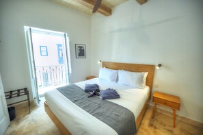 Bügeleisen/Bügelbrett, kostenloses WLAN, Bettwäsche