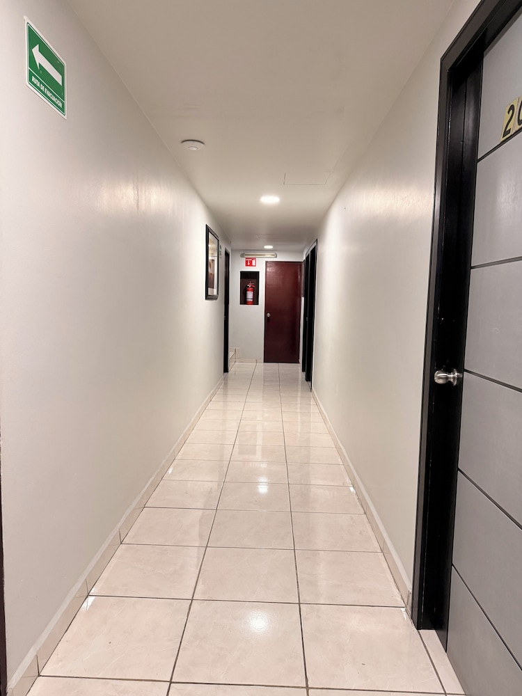 Ossi Inn Hotel photo 8