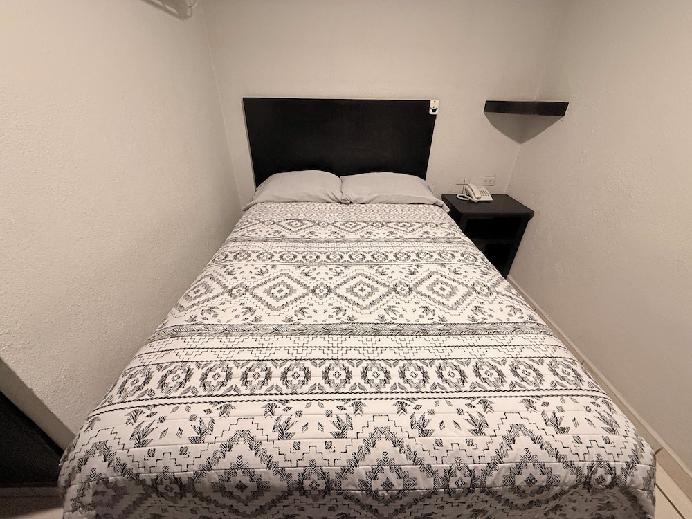 Ossi Inn Hotel photo 3