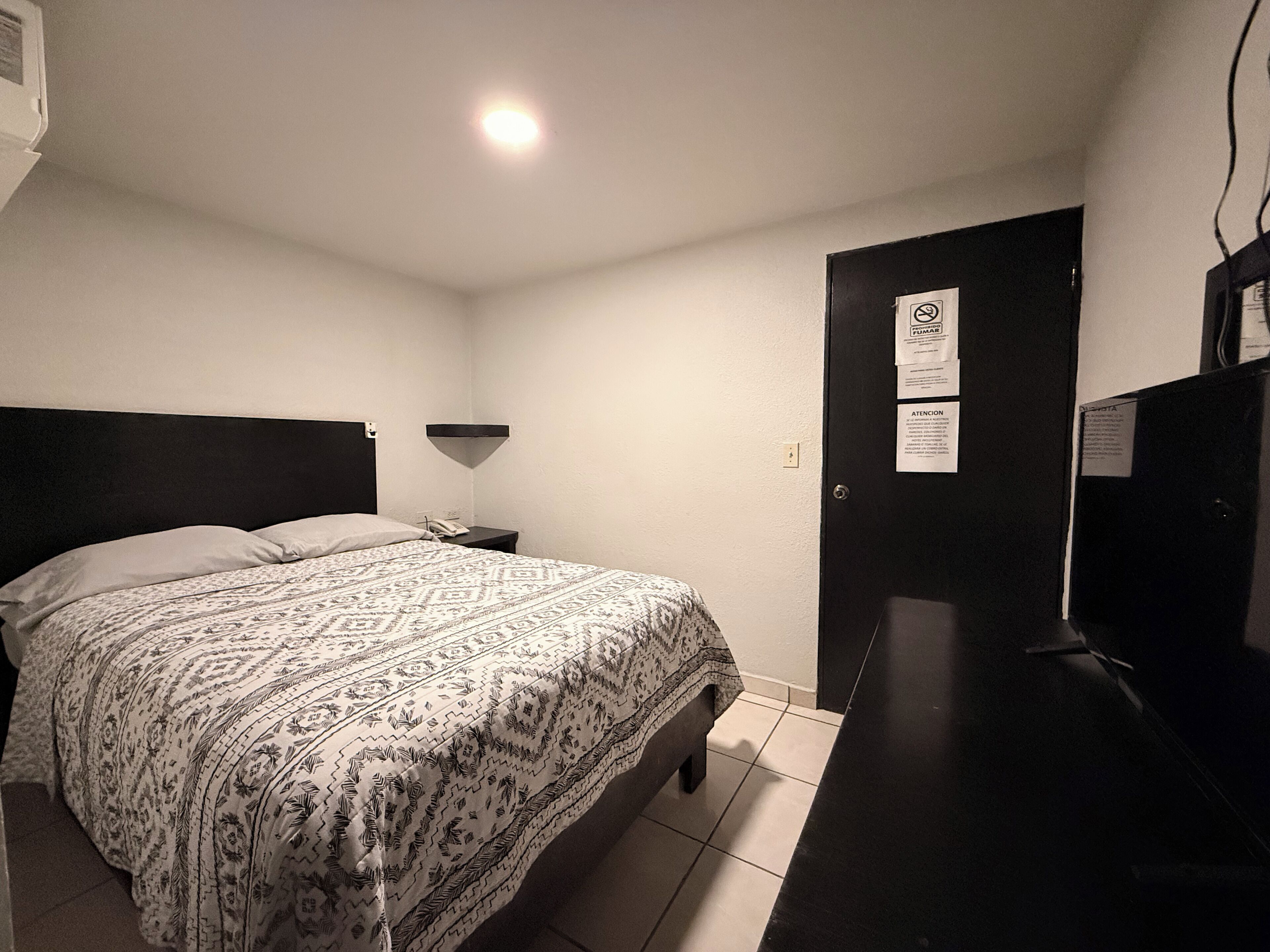 Rom – basic | Wi-fi (inkludert)