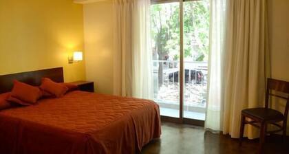 Saint James Hotel La Plata