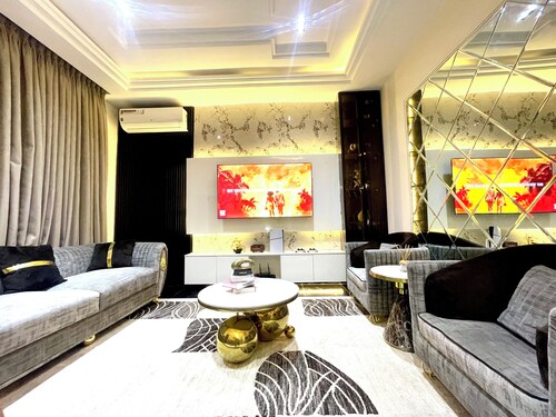 Cosy 2bed luxury home in lekki