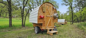 Shepherd's Wagon #4 Near Mt Rushmore