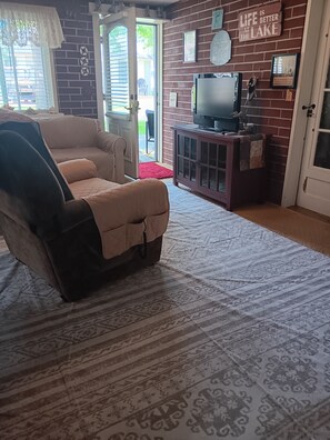Älytelevisio, kirjoja