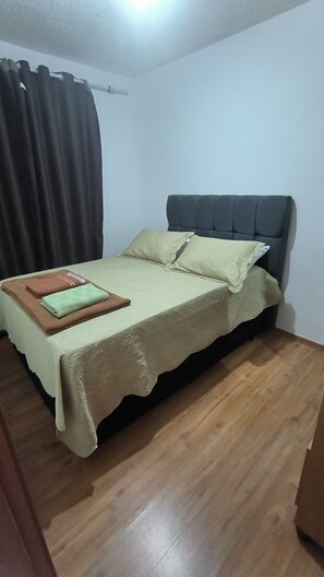 Apartment, City View | Blackout curtains, iron/ironing board, free WiFi, wheelchair access - Apartamento Plantar e Cuidar (Ponte Nova)