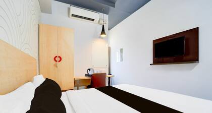 Collection O Aiswariyam