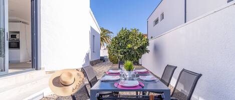 Villa | Restauration en plein air