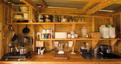 Moleshill Retreat Wild Spa and Glamping Space