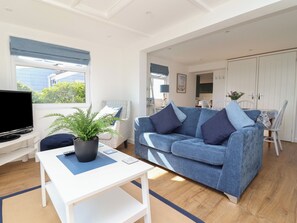 Living area - Stella Maris (Torpoint)
