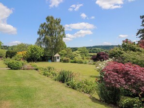 Property grounds - Uplands Dower House (Ledbury)