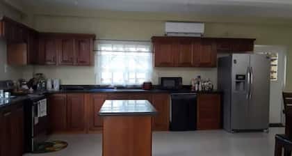 Luxurious Sea View From The Pool