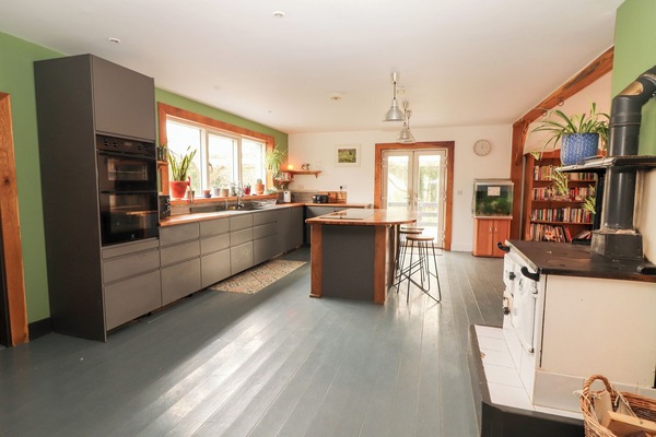 Fridge, microwave, dishwasher, toaster