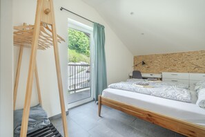 2 bedrooms, Internet, bed sheets