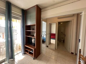 Apartamento, 2 habitaciones, balcón, vistas al mar | 3 dormitorios