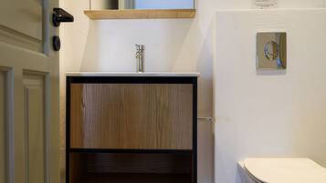Luxury Studio, Sea View | Bathroom