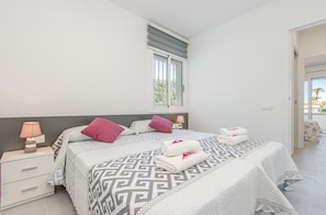 Apartment | 2 bedrooms, iron/ironing board - Apartment in Empuriabrava by the Beach (Castello d'Empuries)