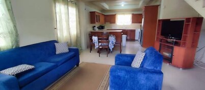A Relaxing 3-bedroom Townhouse