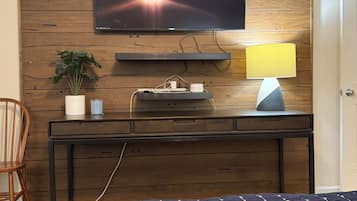 3 chambres, bureau, fer et planche à repasser, Wi-Fi gratuit