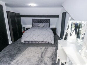 3 chambres, décoration personnalisée, ameublement personnalisé