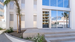 Apartment | Exterior - Apartment in Roses Near the Beach & Pool (Roses)