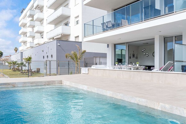 Apartment | Pool | Outdoor pool - Apartment in Roses Near the Beach & Pool (Roses)