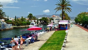 Villa | View from property - Villa in Empuriabrava With Private Pool (Castello d'Empuries)