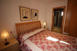 Villa | 2 chambres, fer et planche à repasser