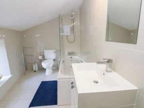 Shower - Rosemary Cottage (Leyburn)