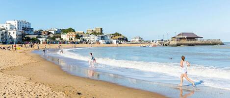 Strand