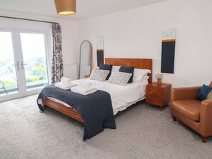 4 bedrooms, individually decorated, individually furnished, free WiFi - Miramar (St Ives)