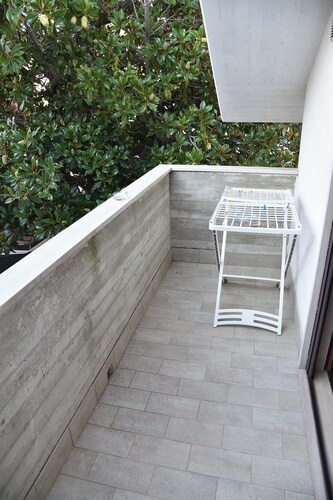 Apartment in small villa in Pescara center sea area for vacations and short periods.